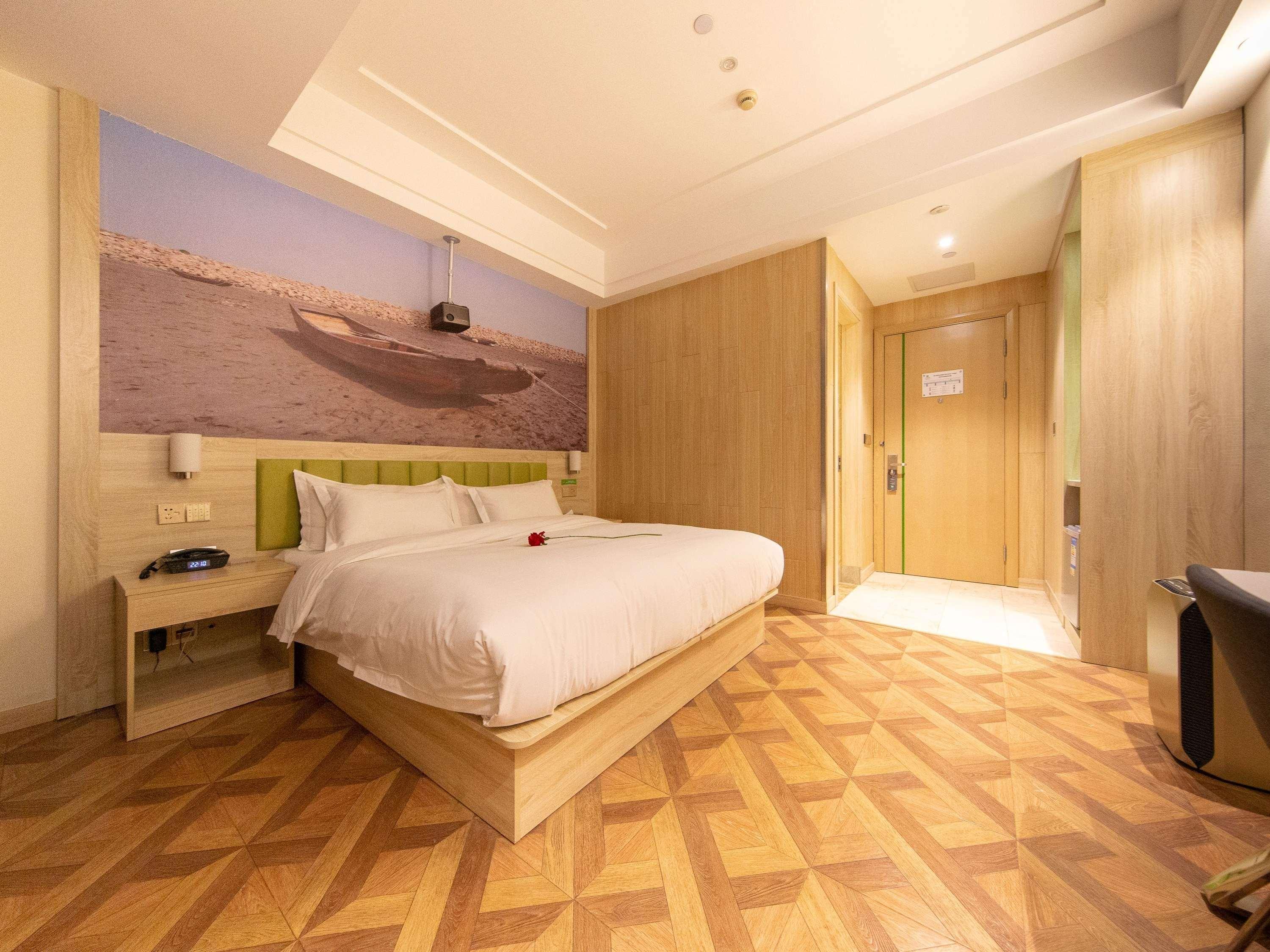 Hotel Ibis Styles Nantong Development Zone Shimao Plaza Zewnętrze zdjęcie