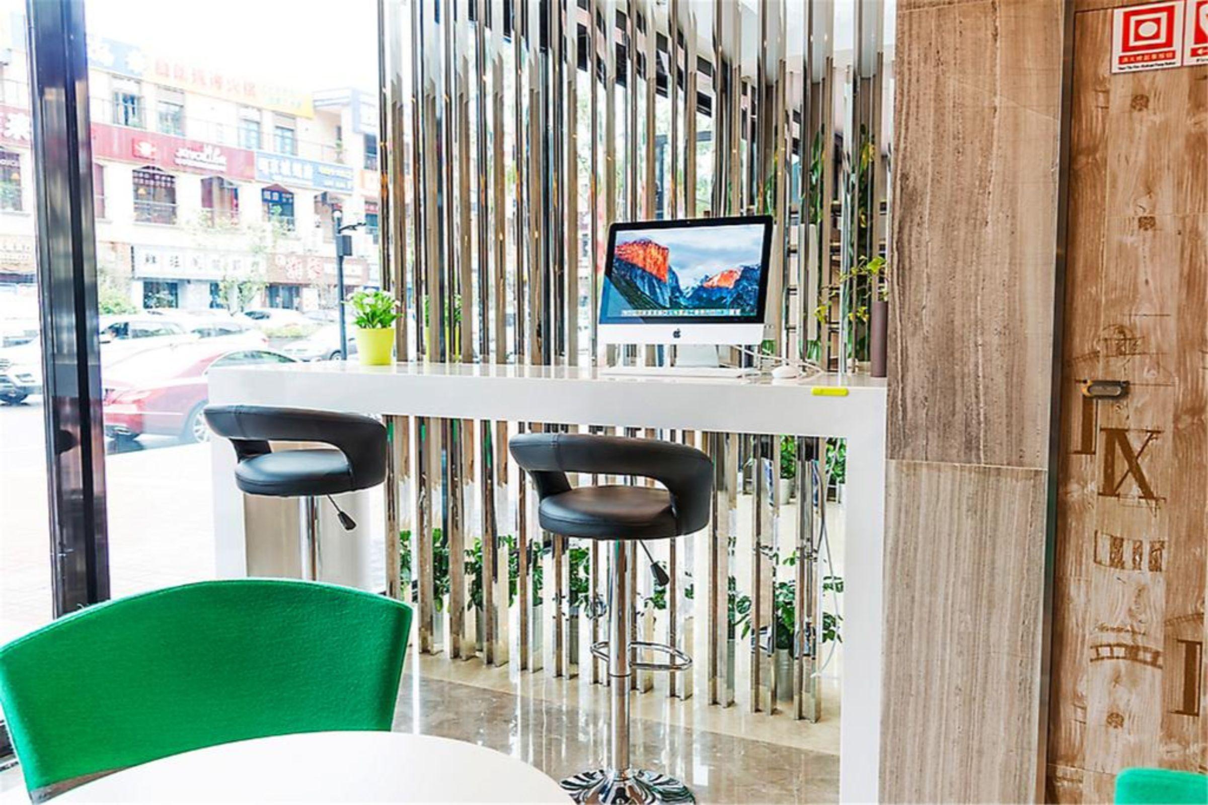 Hotel Ibis Styles Nantong Development Zone Shimao Plaza Zewnętrze zdjęcie