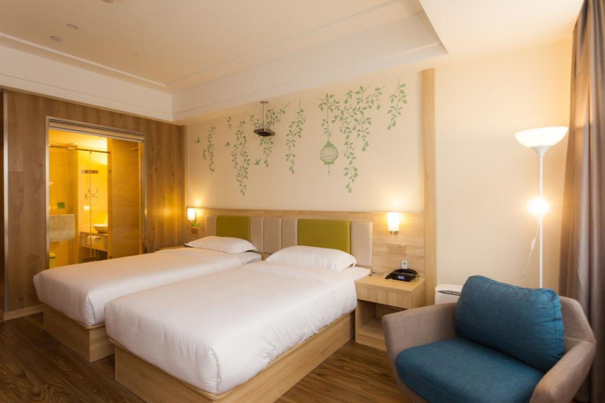 Hotel Ibis Styles Nantong Development Zone Shimao Plaza Zewnętrze zdjęcie