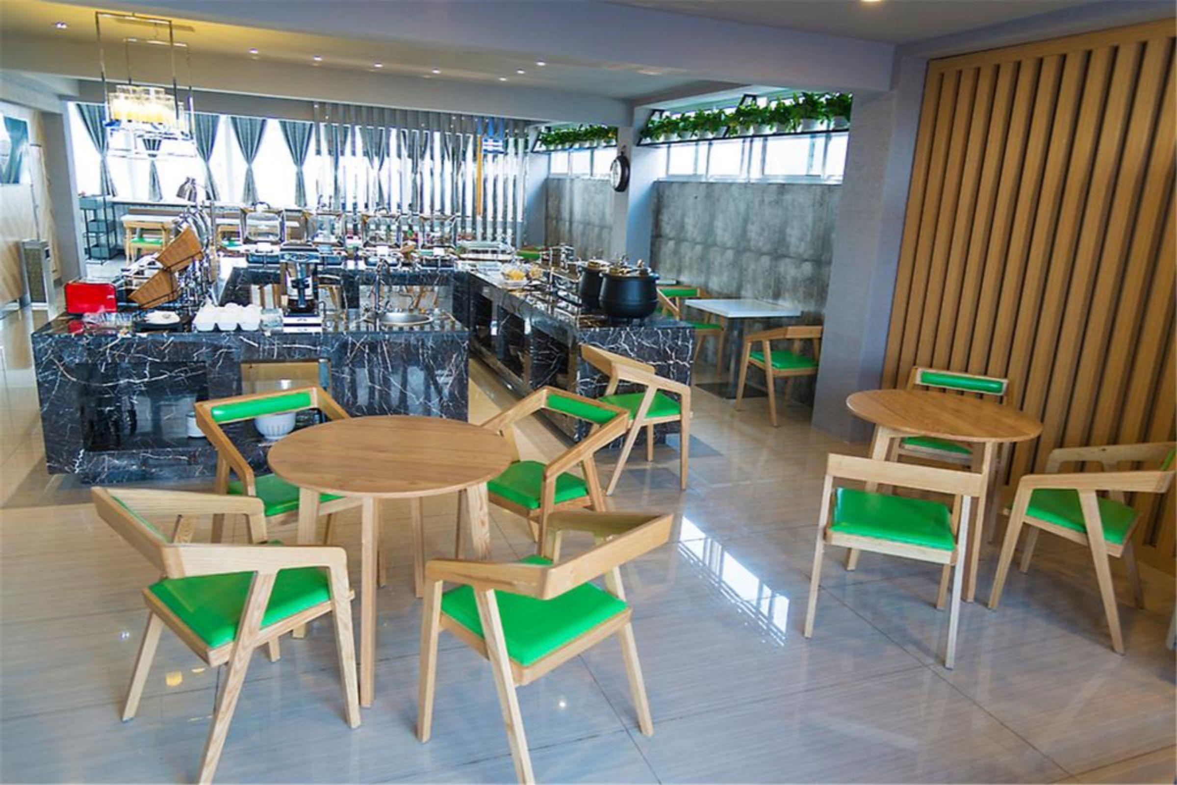 Hotel Ibis Styles Nantong Development Zone Shimao Plaza Zewnętrze zdjęcie