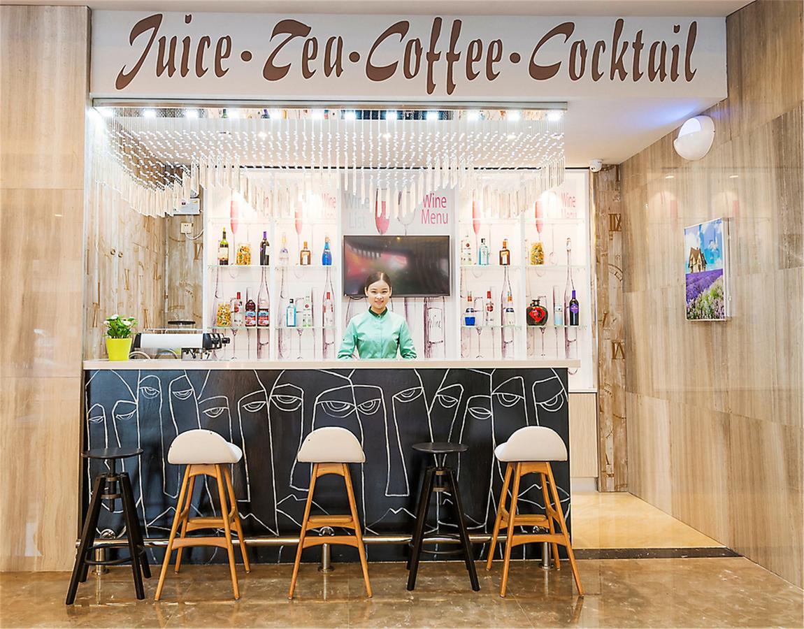 Hotel Ibis Styles Nantong Development Zone Shimao Plaza Zewnętrze zdjęcie